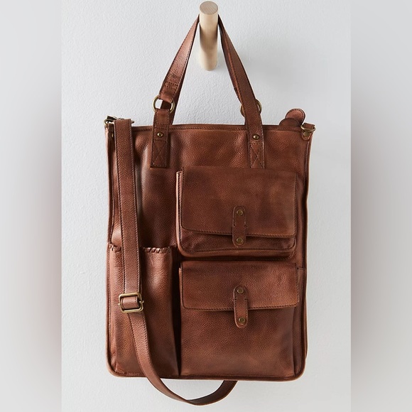 NWTS FREE PEOPLE LEATHER BAG - Picture 2 of 12